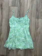 URBAN OUTFITTERS Kamaryn Tie-Front Mini Dress Womens SZ M Green Floral Milkmaid