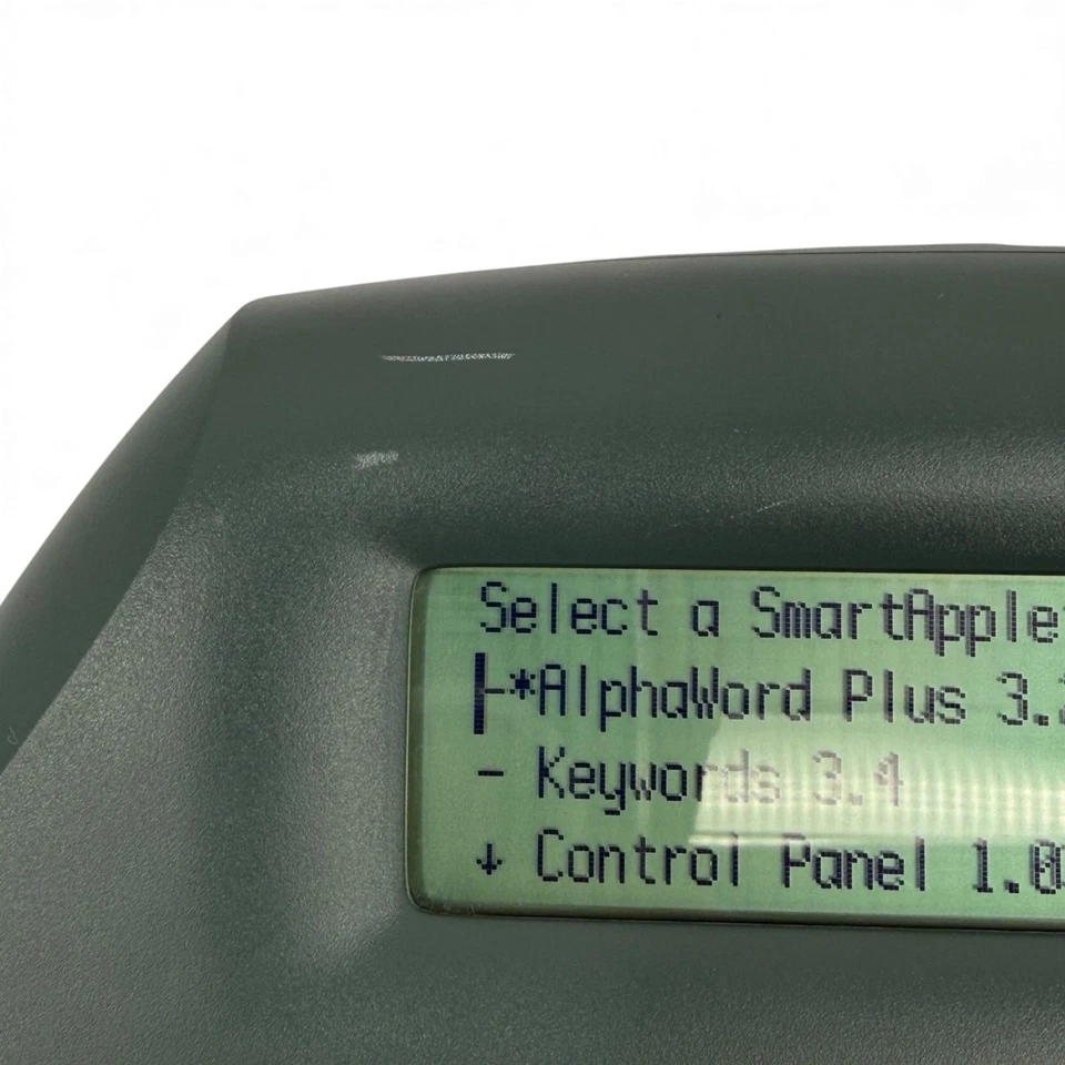 AlphaSmart Neo Portable Word Processor Rechargeable - Image 3 of 4