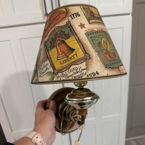 VTG Mid Century Modern Americana Wall Sconce Liberty Bell 1776 Wood Brass Lamp