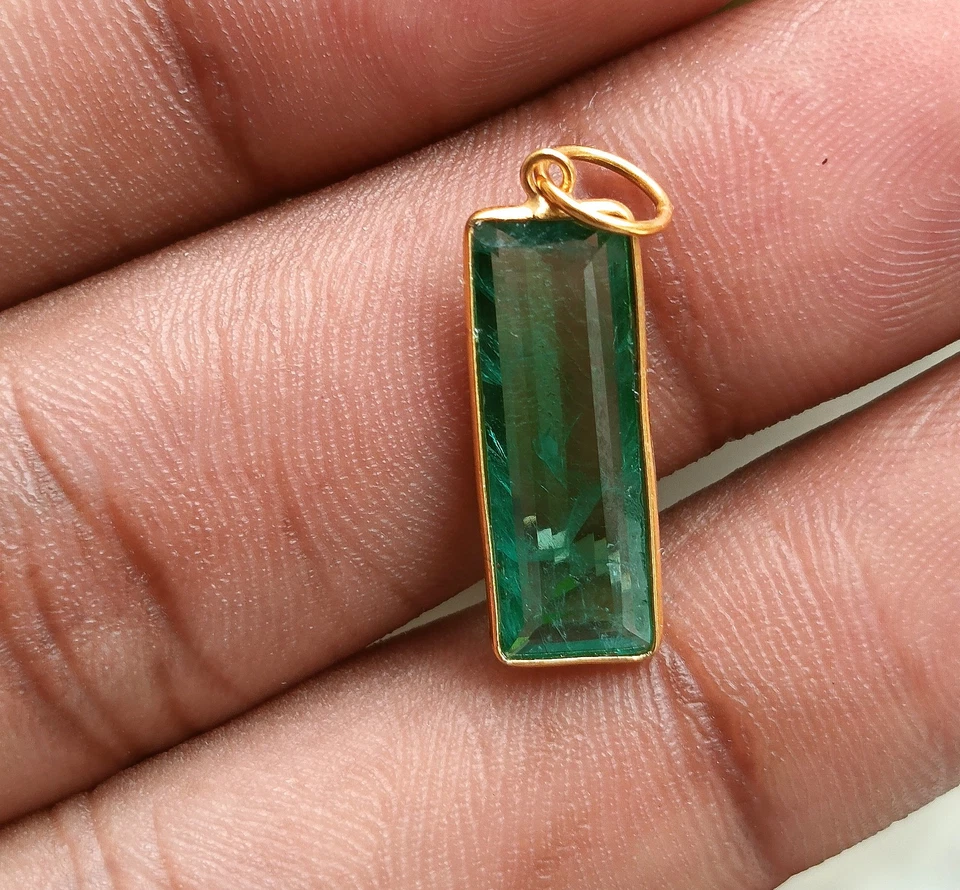 Emerald Gemstone Gold Charm Pendant 18K Solid Gold Handmade Charm Pendant - Image 4 of 4