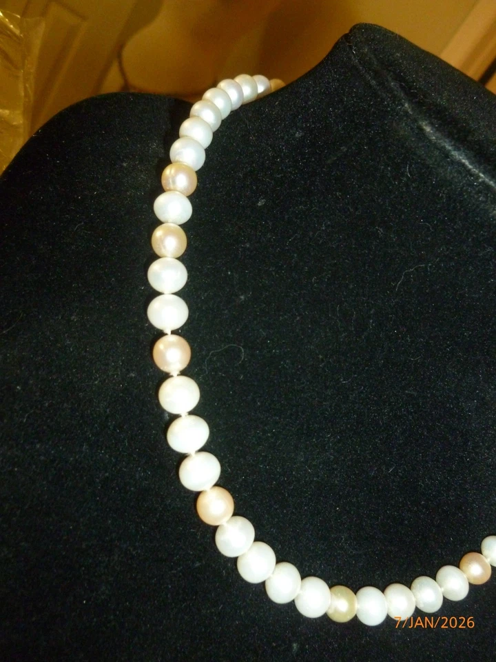 Vintage Simulated Pearls Hand Knotted Necklace Classic Choker 16" - Image 2 of 4