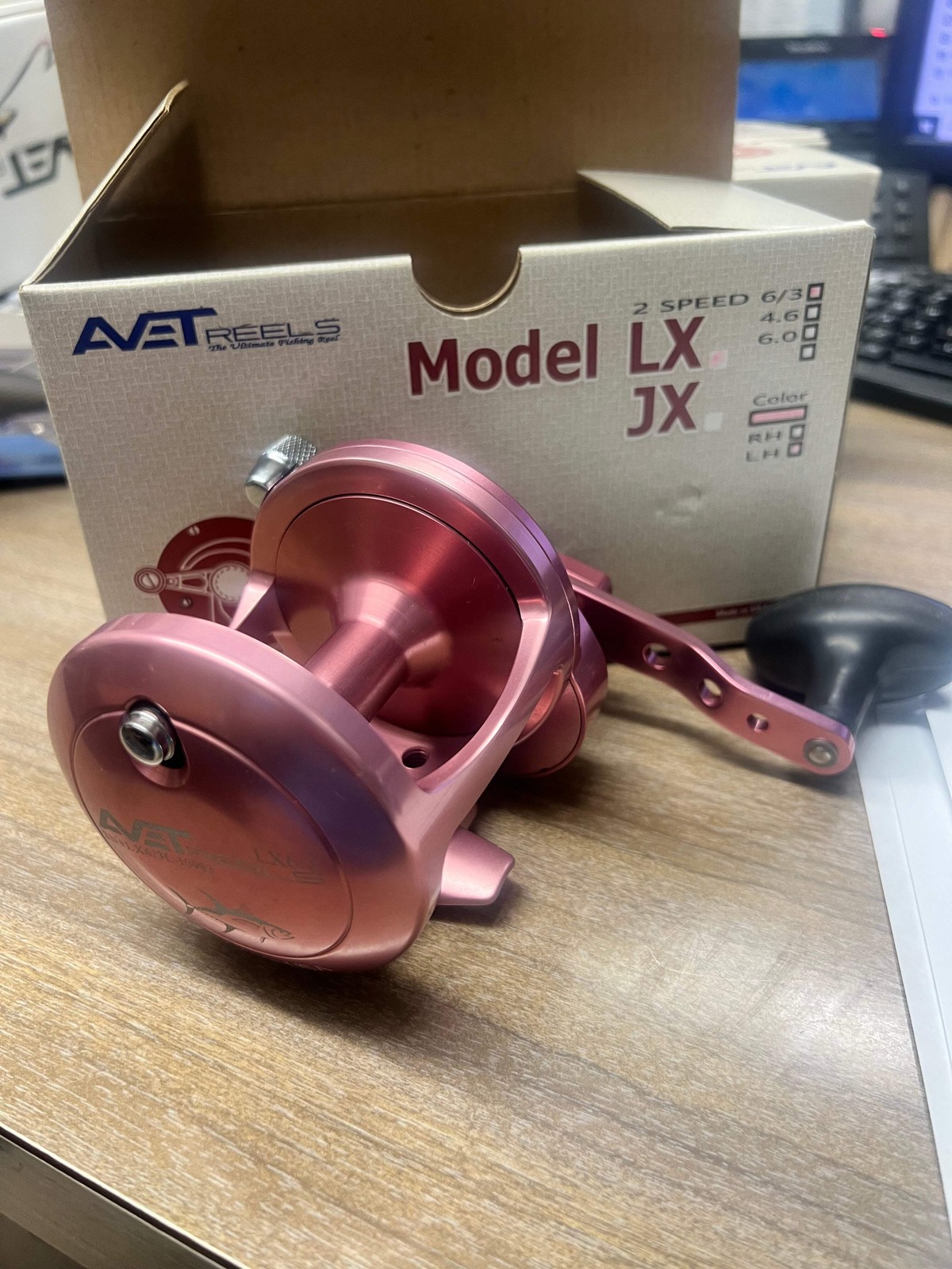 Lx 6/3 Lh Special Lefty Left Hand Two Speed Pink Reel