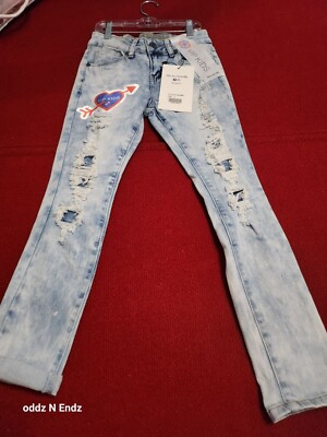 VIP Kids Distressed Light Wash Jeans With Patch Details Size 8