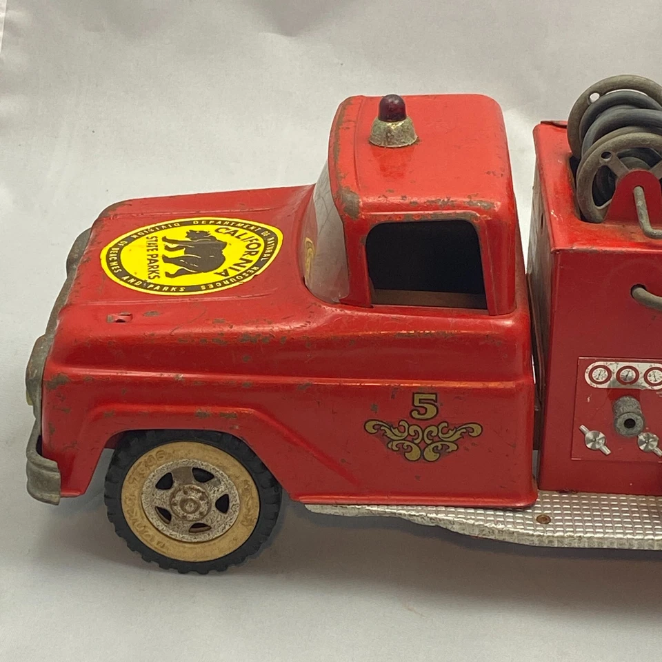 Camión de bomberos Tonka 1961 T.F.D. No. 5 BOMBA ROJA 17" ACERO PARQUES ESTATALES DE CALIFORNIA Foto 2 de 4