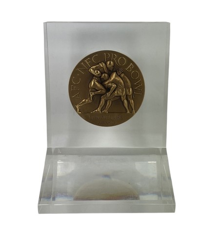 RARO - Auténtico Dan McGuire NFL Fútbol Profesional Tazón Lucita/Trofeo de Bronce - Imagen 11 de 11
