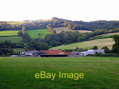 Foto 6x4 Modellfarm Wells Die Farm schmiegt sich südlich der Mendip Hills jus c2007