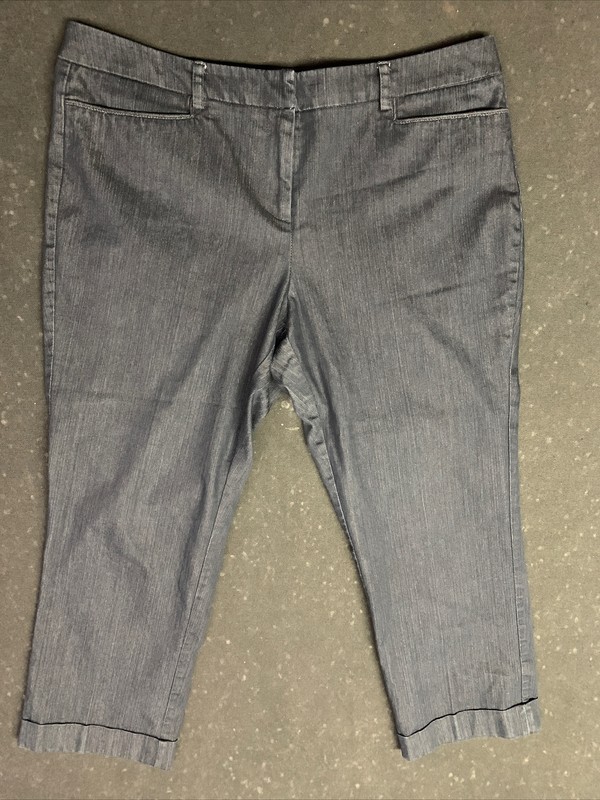 7TH AVENUE NEW YORK & COMPANY CAPRI  WOMEN'S PANTS DARK BLUE JEANS 12 ZIPPER