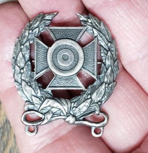 Sterling Silver Army Expert Marksman Pin Medal Vintage Military WWII
