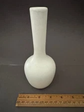 ROYAL HAEGER WHTIE MATTE 7 1/4" BUD VASE VINTAGE