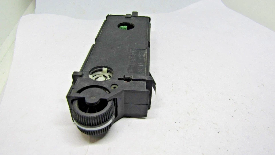 86GB-13K752-AC MERKUR SCORPIO INSTRUMENT PANEL DIMMER LIGHT SWITCH - Image 2 of 4