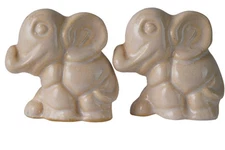 1940's Rosemeade Dakota Pottery Elephant Salt and pepper shakers