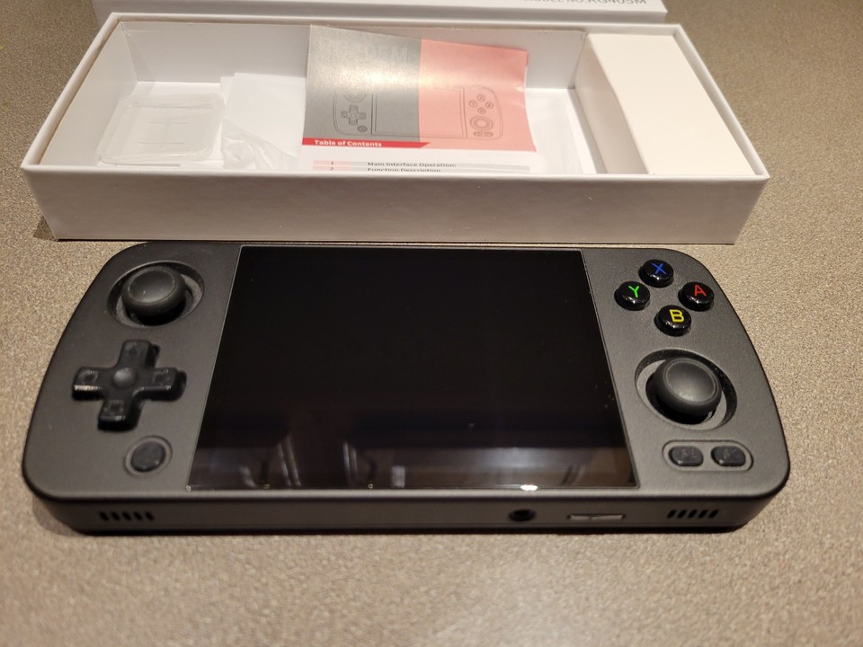 Console Portable Anbernic RG405M Metal - Android, 128 Go, écran 4 Pouces IPS, Grise (occasion)