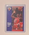 Fleer 1991-92 Michael Jordan #29 Chicago Bulls NBA Basketball Trading Card