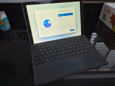 Microsoft Surface Pro 1796 Intel Core i5-7300U-8GB-256GB SSD-Touch