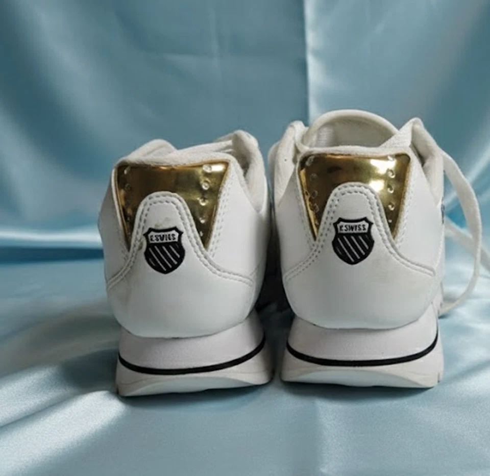 K-Swiss女式8.5白色皮革运动鞋金色/黑色条纹复古经典鞋 — 第 4/4 张图片