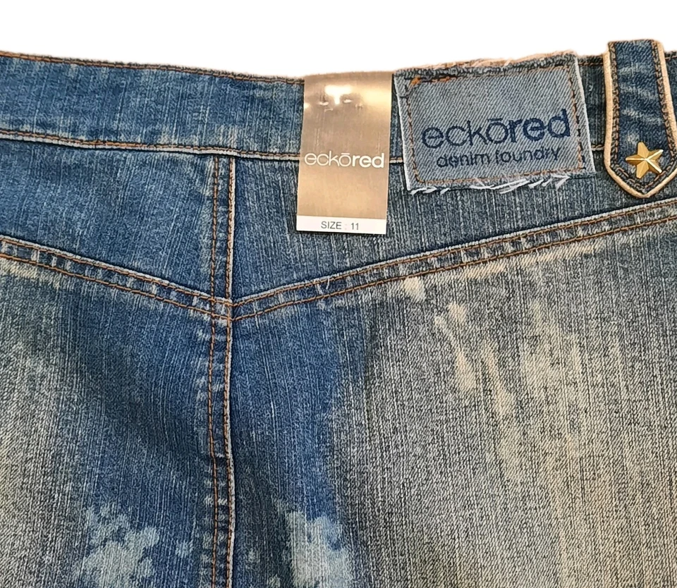 NUEVO De Colección Y2k Ecko Rojo Denim Jean tiro bajo Minifalda Remache Distress Dobladillo deshilachado 11 Foto 4 de 4
