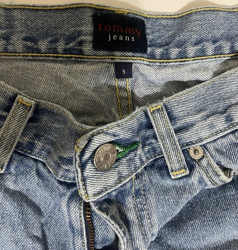 Pantalones Cortos Tommy Jeans Vintage Azul Talla 5 Denim Mamá Logo Bandera 9" tiro medio 28 x 2 - Imagen 7 de 10