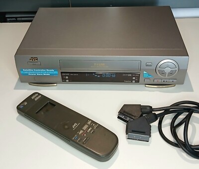 JVC HR-J670 VHS Videorecorder mit Fernbedienung Guter Zustand Funktionstüchtig