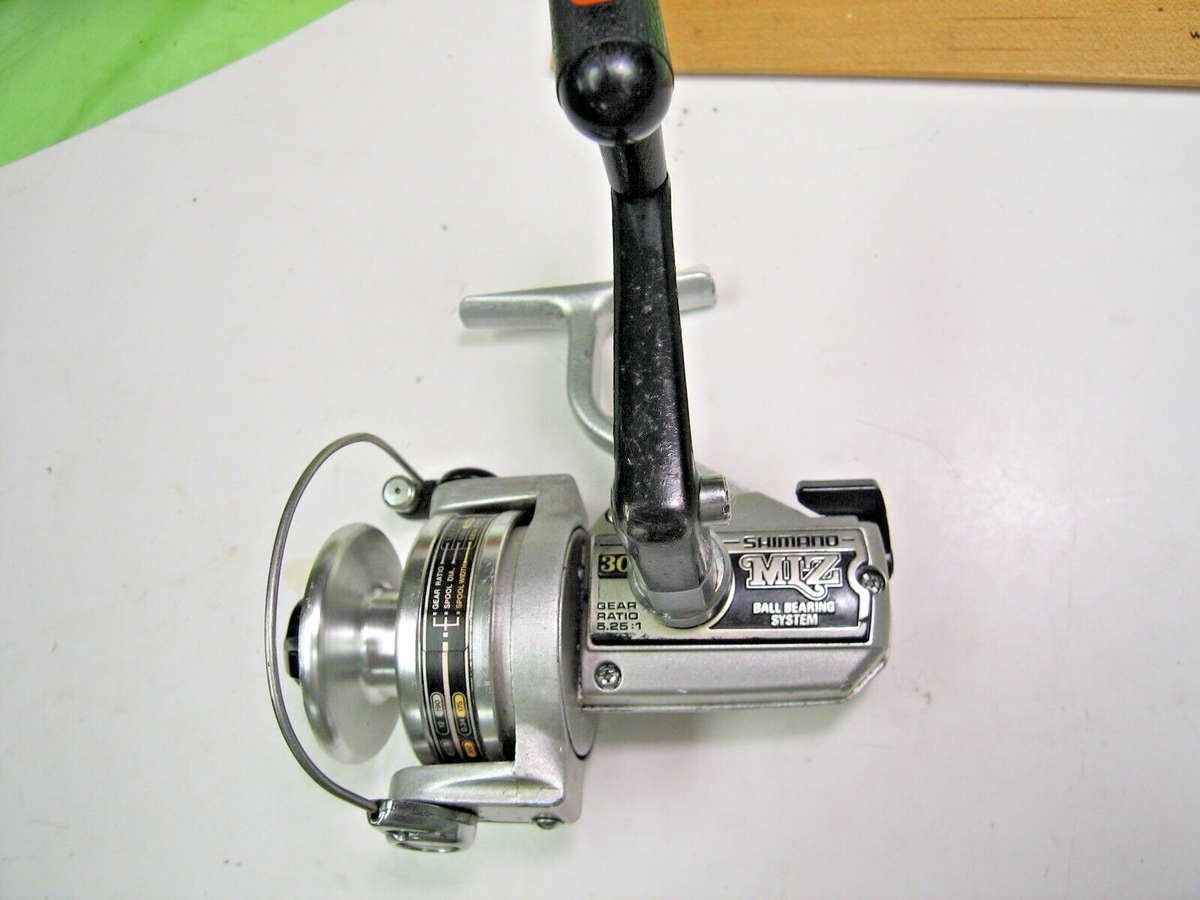 Vintage Shimano MIZ 30 Spinning Fishing Reel | eBay