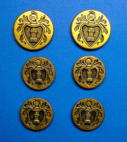 The KNACK REPLACEMENT BUTTONS 6 pcs Vintage Buttons, FAIR USED ANTIQUATED COND