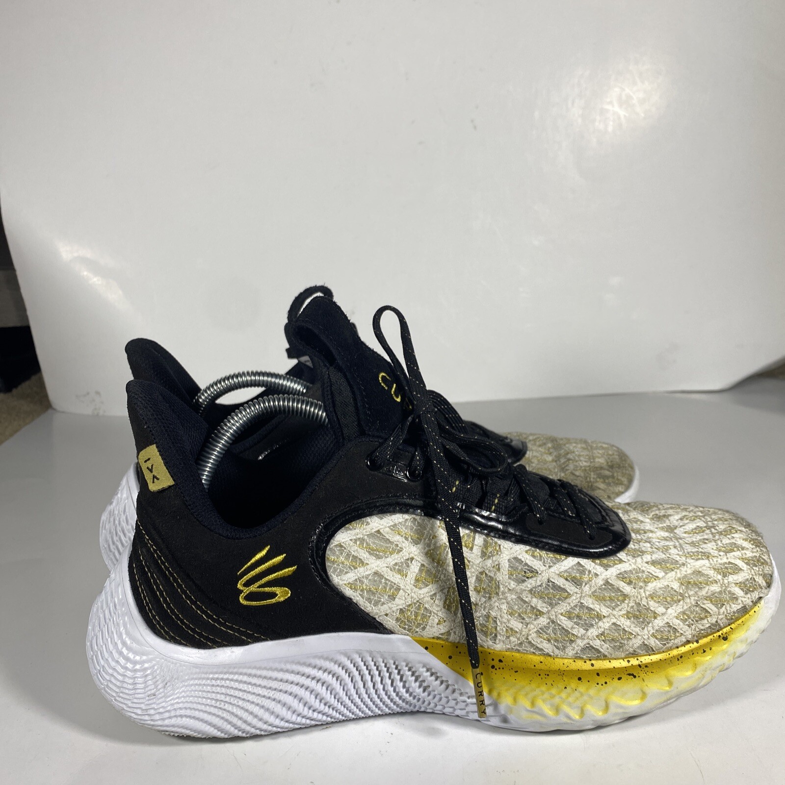 UNDER ARMOUR CURRY FLOW 9 