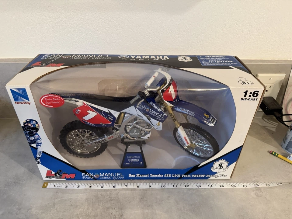 2010 James Bubba Stewart #1 Dirtbike Toy 1:6 Scale Newray Yamaha Moto Rare New - Image 4 of 4