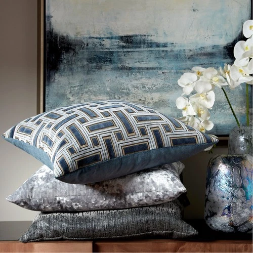 Cyan Design 10890 Moonscape 11 inch Vase - Picture 7 of 11