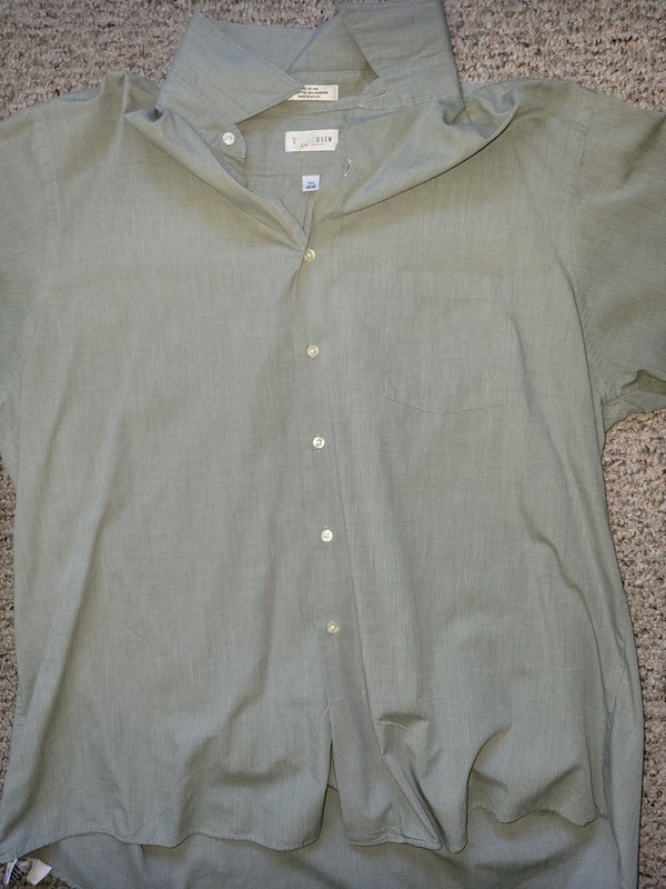 Van Heusen Men's Long Sleeve Dress Shirt Reg. Fit - LT Green Size 17 1/2 34/35