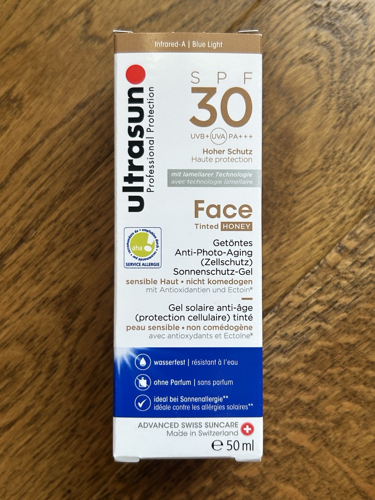 Ultrasun Face Tinted Honey Chemical Sunscreen Gel SPF30, 50ml (BNIB)