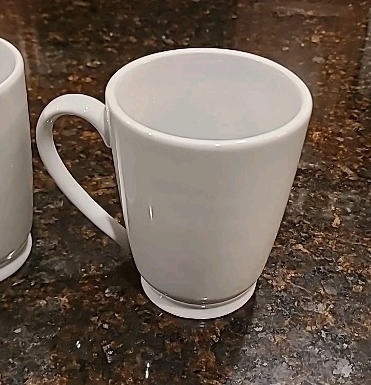 CONJUNTO DE 3 canecas de café com pés Pottery Barn GRANDE BRANCO 10 oz - Imagem 4 de 4