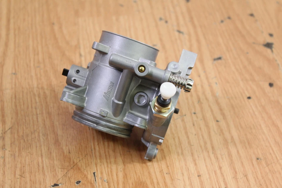 Yamaha YZ250F 2025 carrocería del acelerador (nuevo despegue) Foto 4 de 4