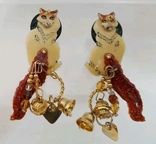 Vintage Lunch At The Ritz Cat Enamel Drop Dangle Fashion Pierced Earrings 