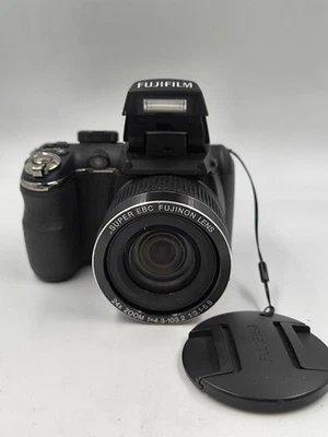 Fujifilm FinePix S3200 14MP 24x Zoom Optique Caméra Pour Pièces - Photo 1/4