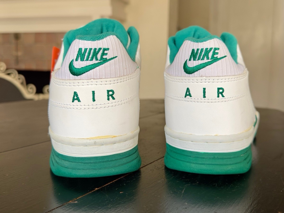Deadstock 1989 Nike Air Delta Force Low Original Vintage Sneakers