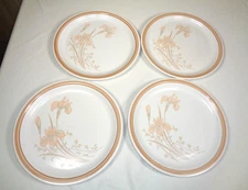 The Cellar R.H. Macy & Co. Inc. 6091 Japan 10.5"dinner plates - set of 4 ~ mint