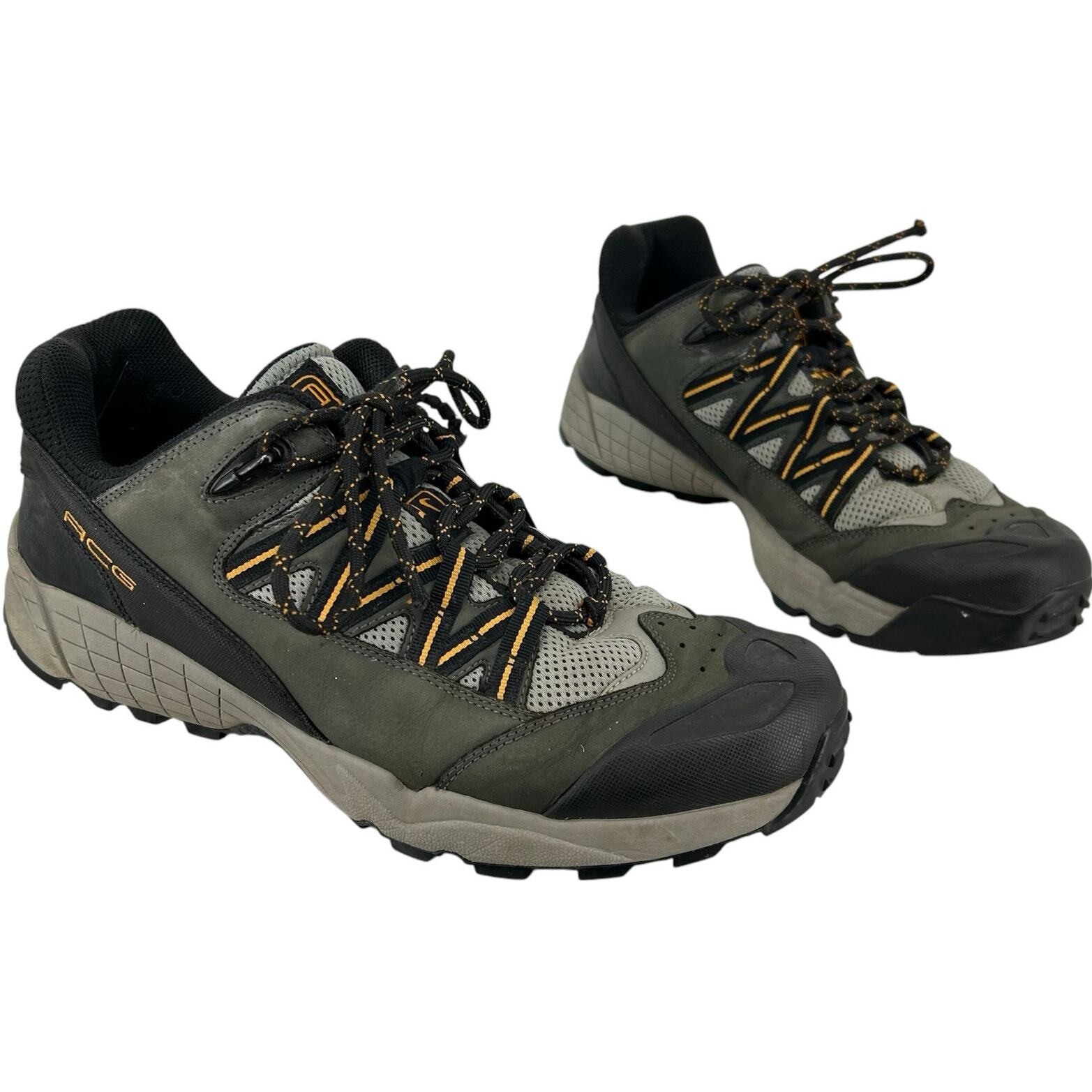 Vintage y2k 2001 Men's Nike ACG Oregon Series Hiking Trail Shoes Size 11.5