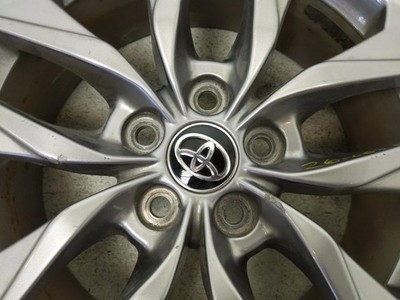 2021-2024 Toyota Sienna 17X7