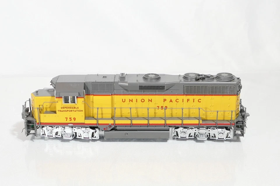MTH 80-2174-1 HO Scale DCC+Sound Locomotive Union Pacific 759 GP-35 UP - Image 4 of 4