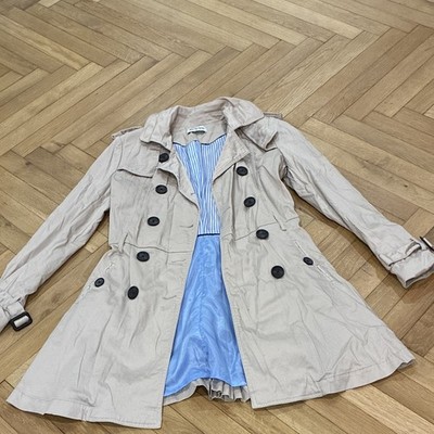 Stradivarius Damen Trenchcoat Beige Gr. S halblang Baumwolle Knopf & Taschen