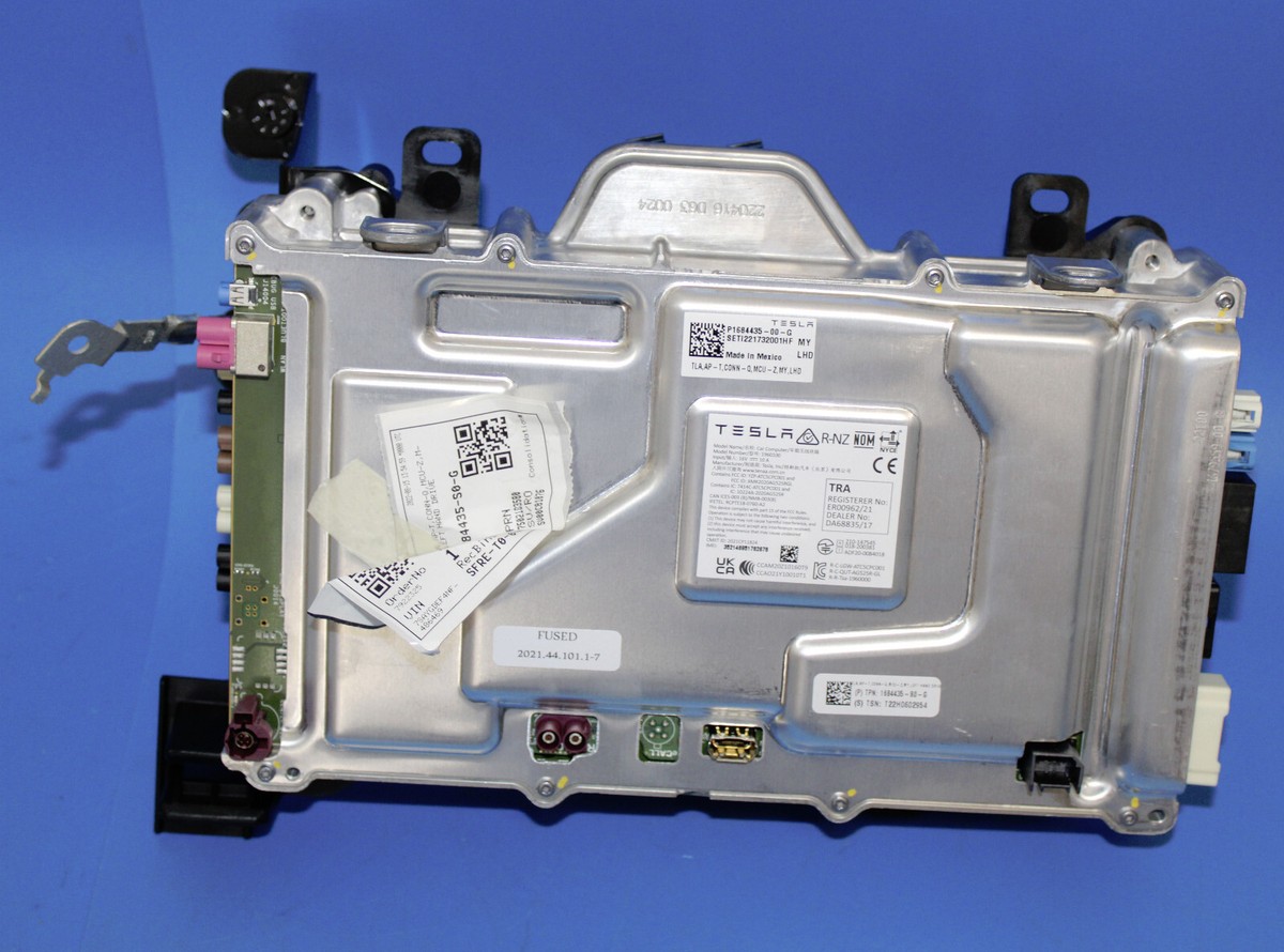 2019-22 Tesla Model Y MCU-Z Computer Module Fused OEM