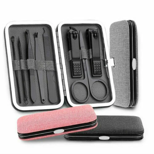 Strumenti e set senza marca per manicure e pedicure