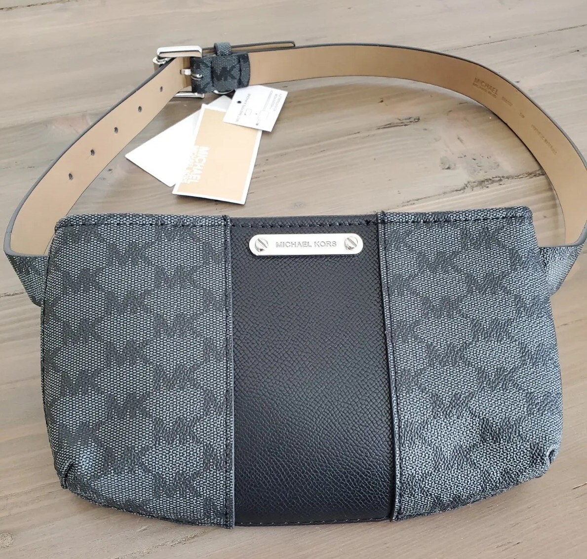 NWT! Michael Kors Signature Logo Waist Fanny Pack Belt Bag Small