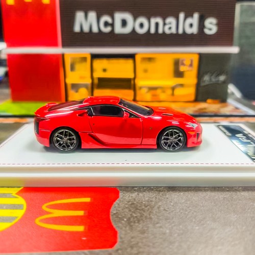 LEXUS LFA RED HOOD OPENS 1/64 DIECAST CAR MODEL BY MODEL 1 FOCAL HORIZON FH - Picture 3 of 9