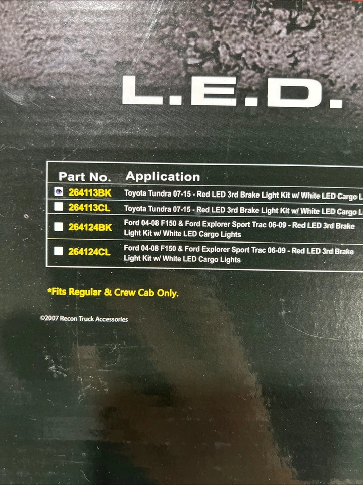 Tercera luz de freno LED ahumada Recon 264113BK para Toyota Tundra 2007-2020 Foto 3 de 3