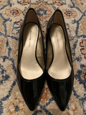 bandolino patent leather wedge