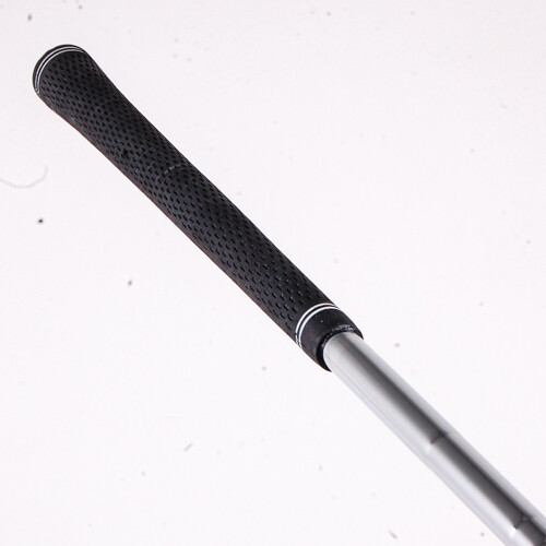 New Cobra AMP Cell Red 4-Iron R-Flex Steel LEFT HANDED - Picture 2 of 2