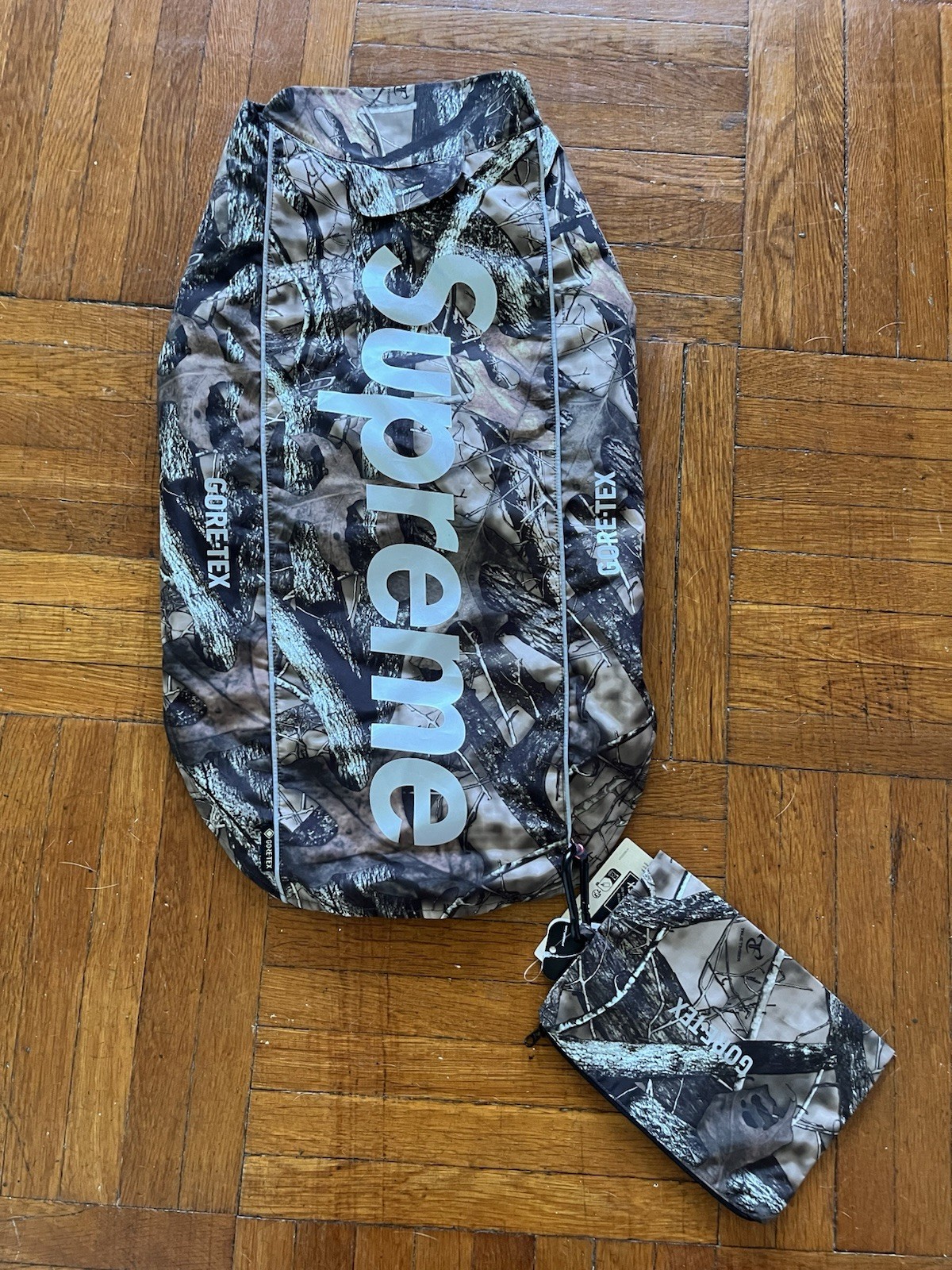 Picture 1 of 5