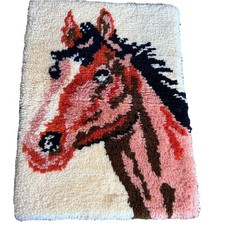 VTG 70's Latch Hook Rug/Wall Hanging Equestrian Horse Farmhouse Cabin Boho 27x20