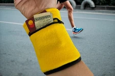 Wrist Wallet Pouch Band Zipper Pocket - Workout / Running / Travel - Unisex