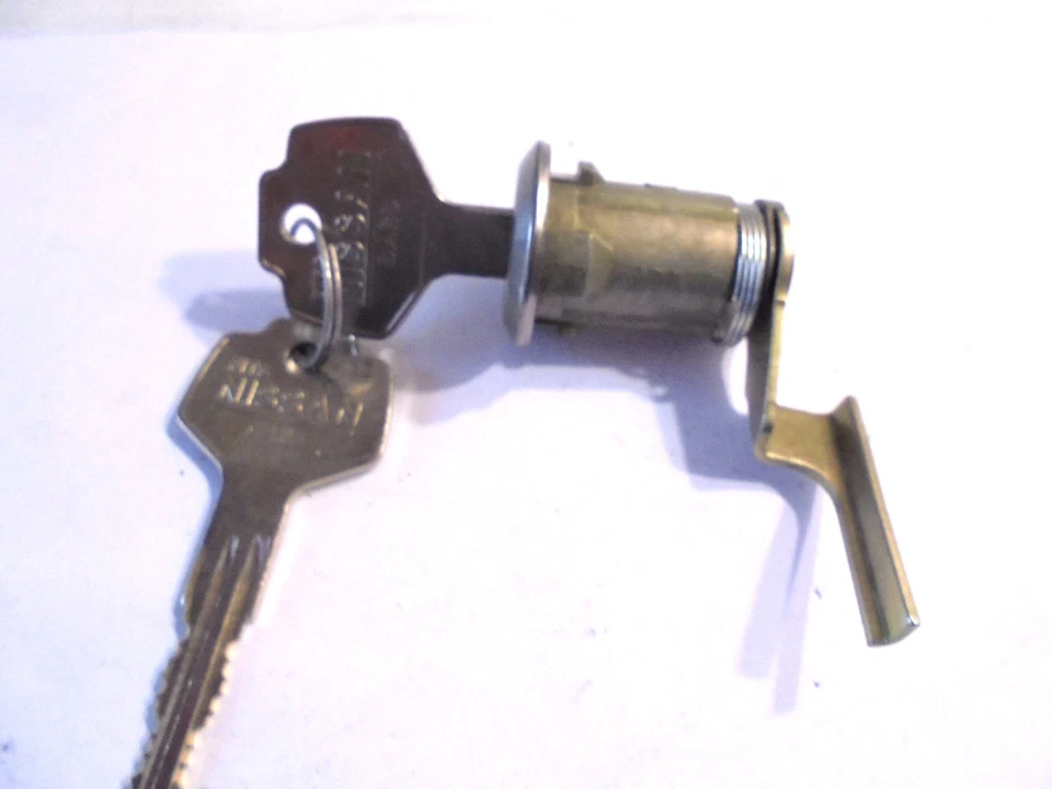 Cerradura maletero estándar TL-115 para 87-90 Nissan 240SX   Foto 4 de 4